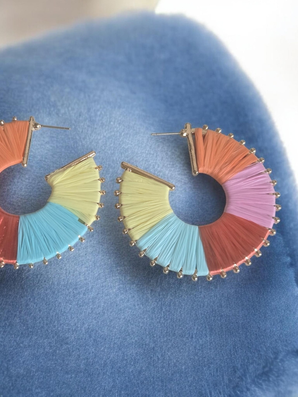 Colorblock Raffia Hoop Earrings - Multi-Color